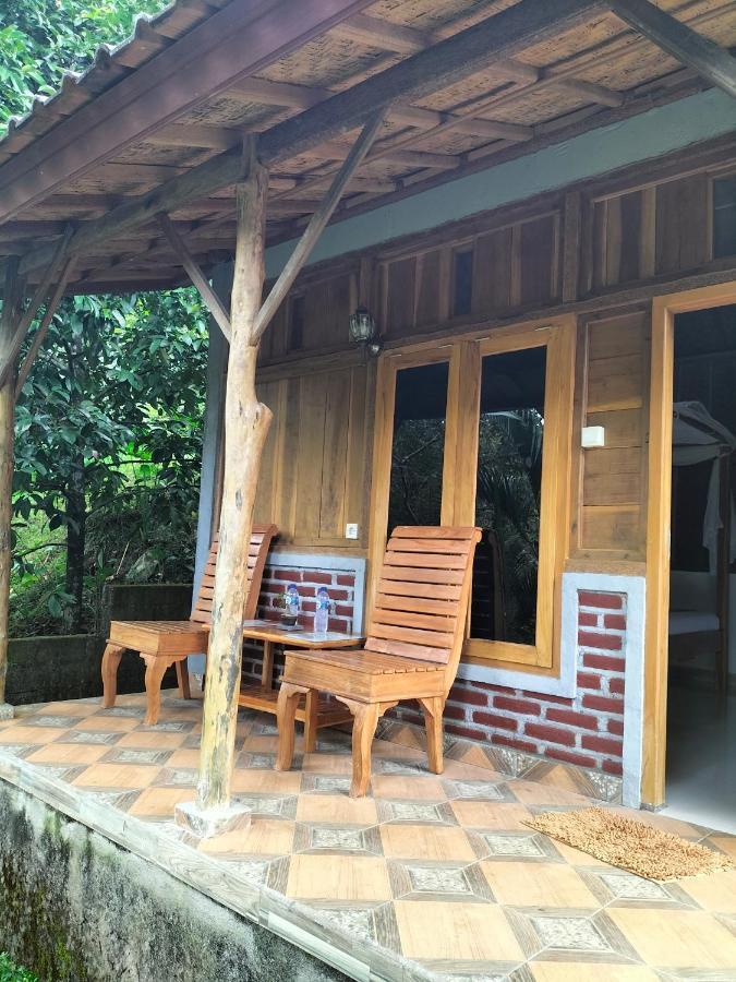 Friendly Homestay Lemukih Singaraja Exterior foto